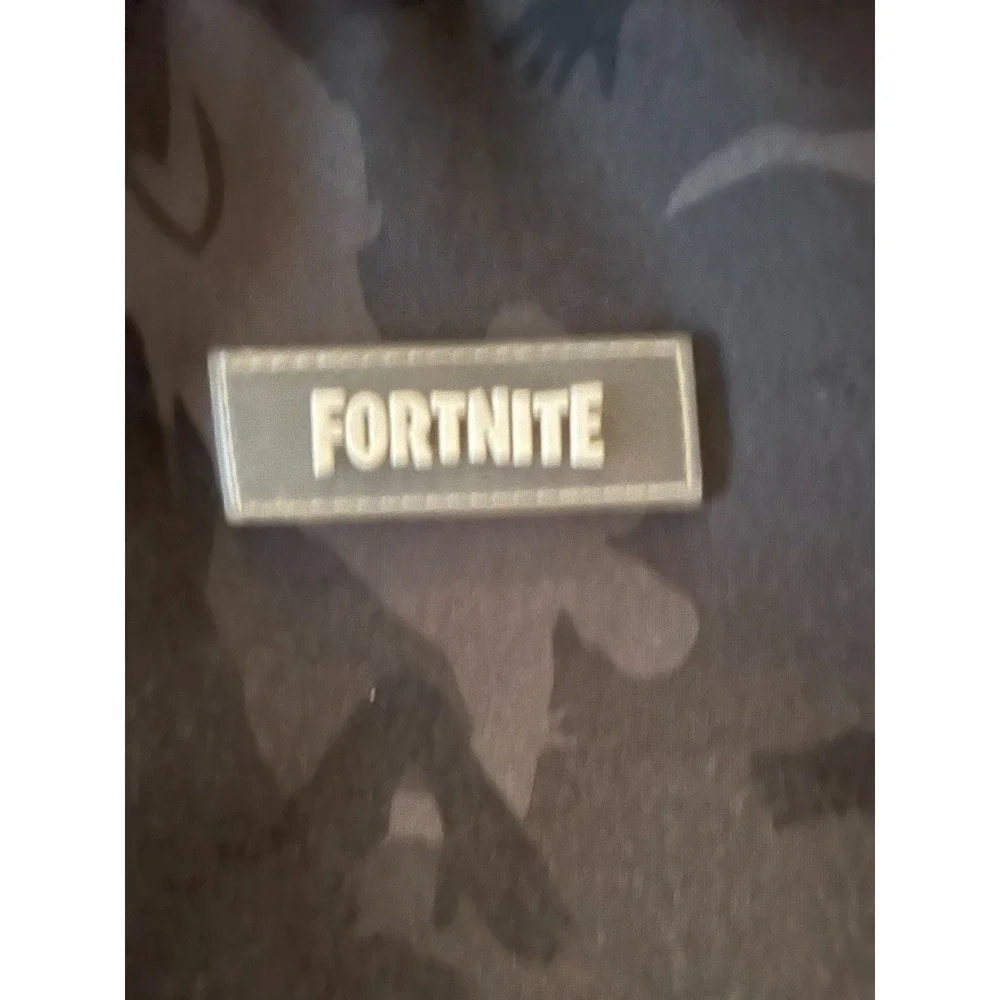 Fortnite‎ Backpack Black pre-owned slightly used - Picture 3 of 5